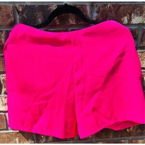 New York & Company new without tag size small pink short